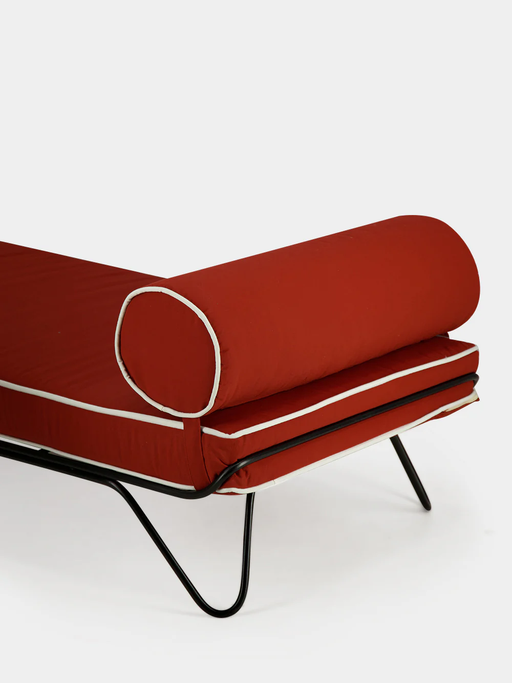 Red Croisette Outdoor Daybed - Image 4