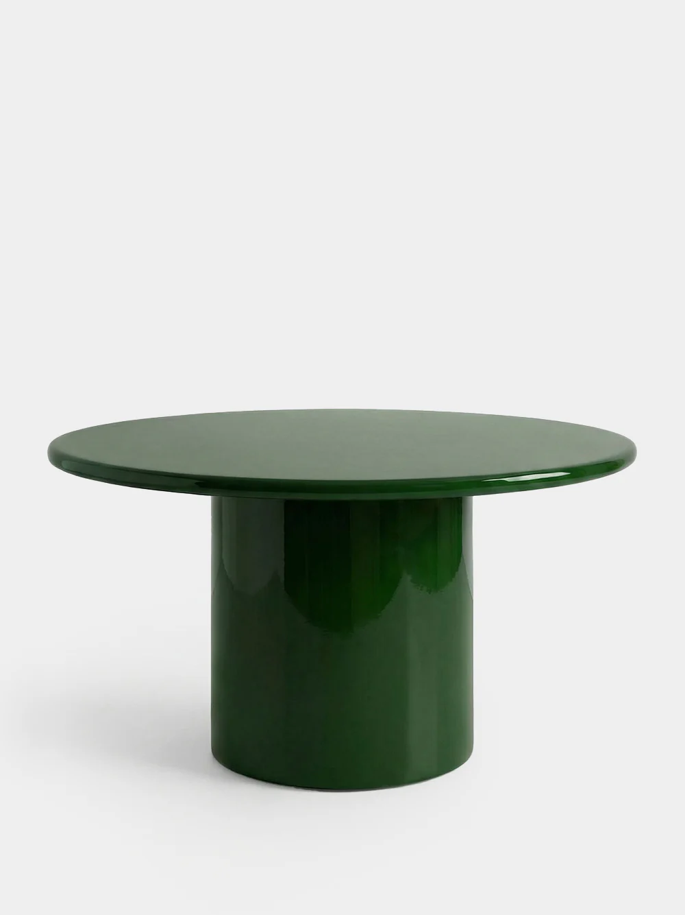 Amendoeira Green Lacquered Wood Round Dining Table