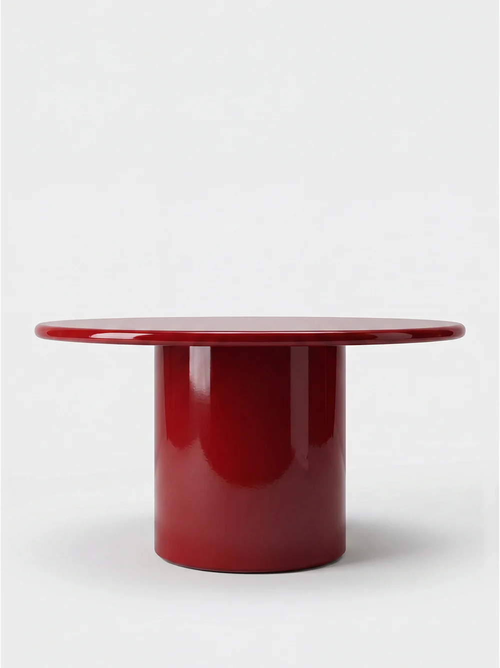 Amendoeira Red Lacquered Wood Round Dining Table - Image 2