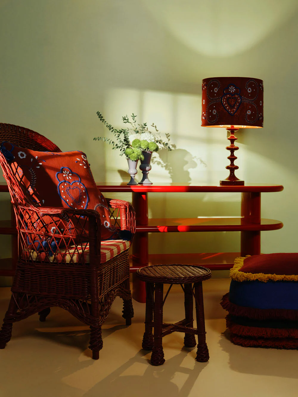 Amendoeira Sideboard Red Lacquered Wood - Image 2