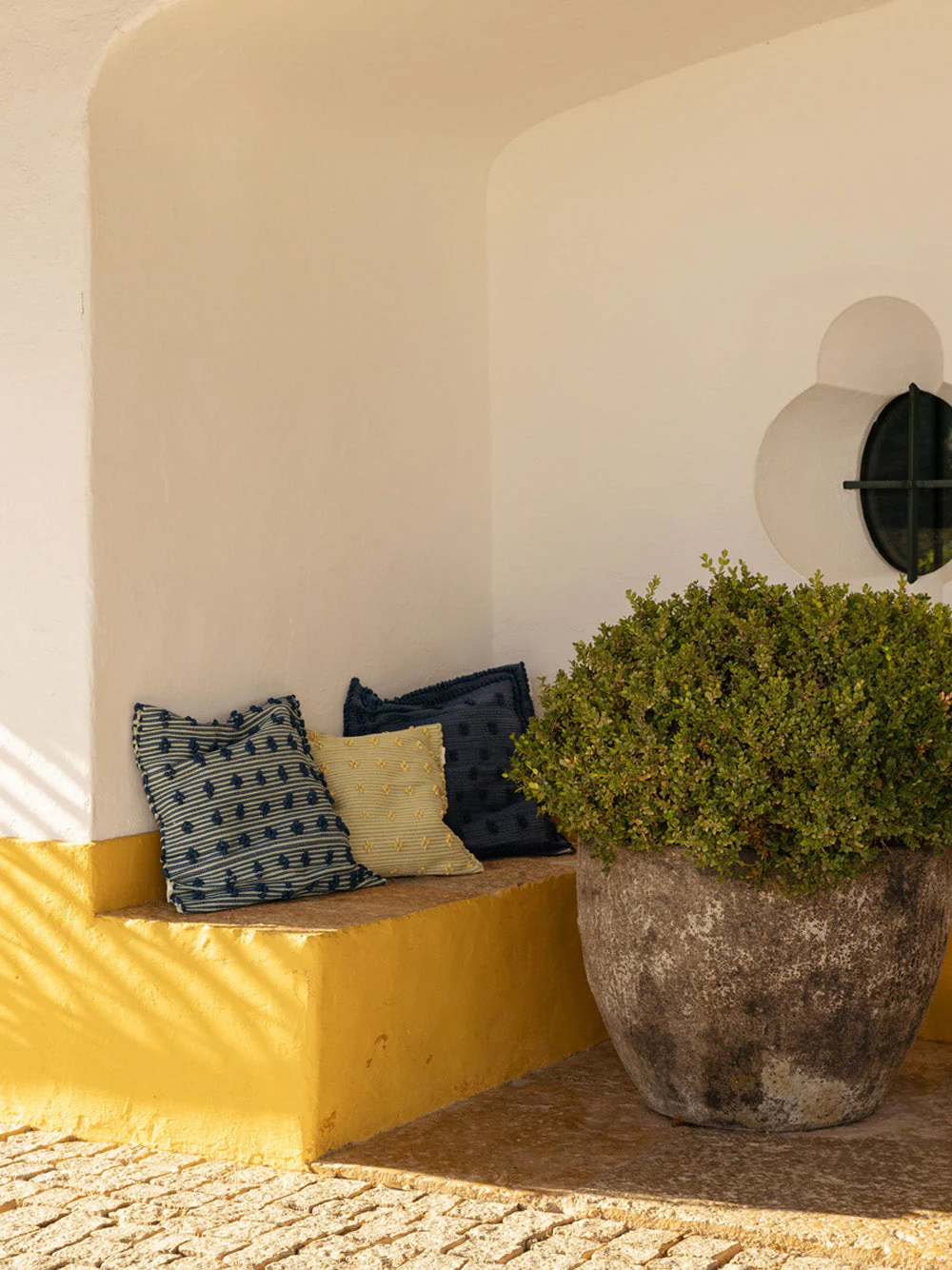 Handmade Sofia Blue Mixed Recycled Fibres Cushion - Image 2