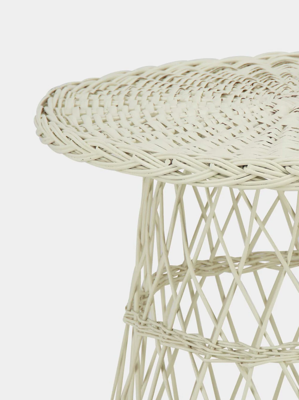 Handmade Furnas Ivory Wicker Side Table - Image 3