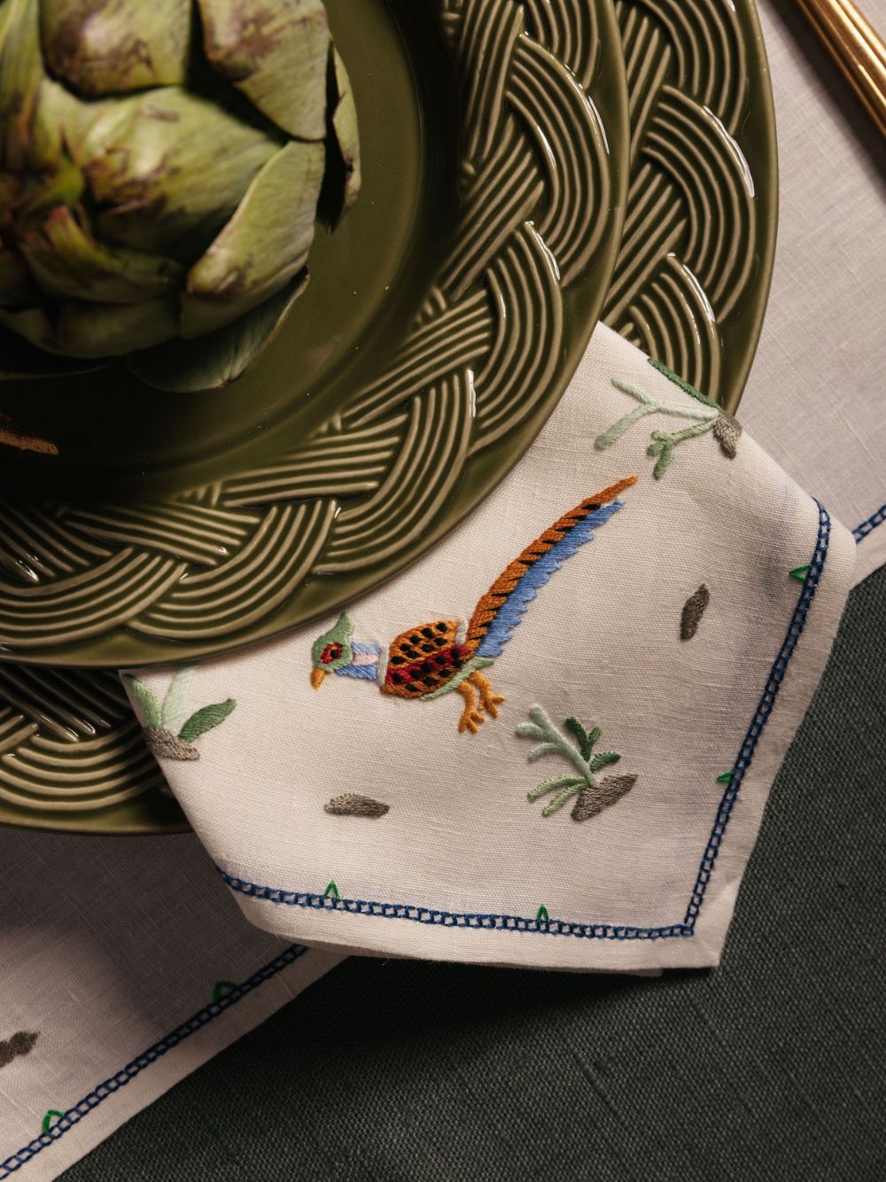 Hand-Embroidered Santa Cruz Ecru Linen with Multicoloured Embroidery Napkin