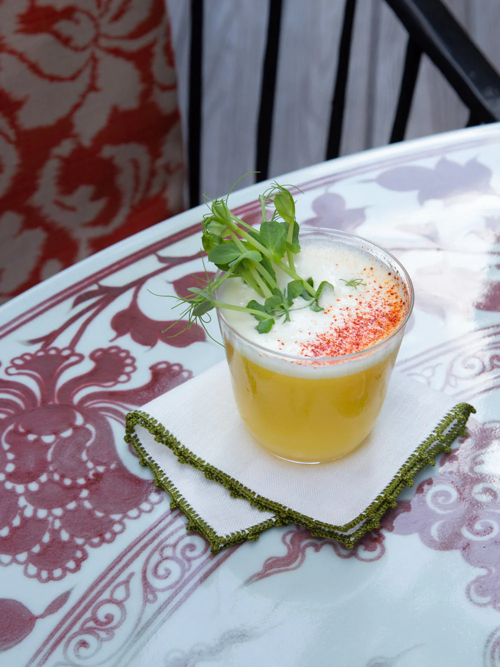 Hand-Embroidered Teresa White Linen with Dark Green Crochet Cocktail Napkin - Image 2