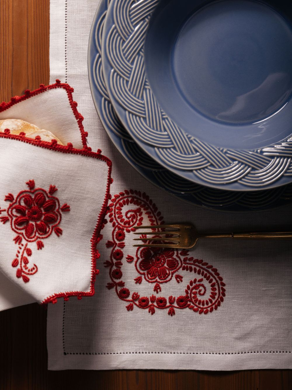 Hand-Embroidered Teresa White Linen with Red Crochet Bread Basket Cloth