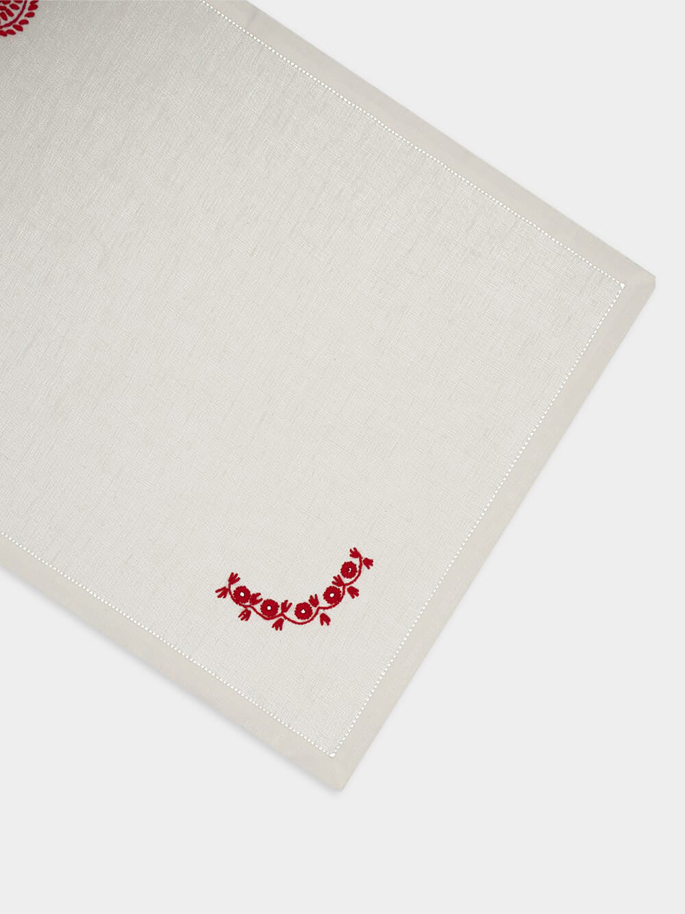 Hand-Embroidered Teresa White Linen with Red Embroidery Placemat - Image 5