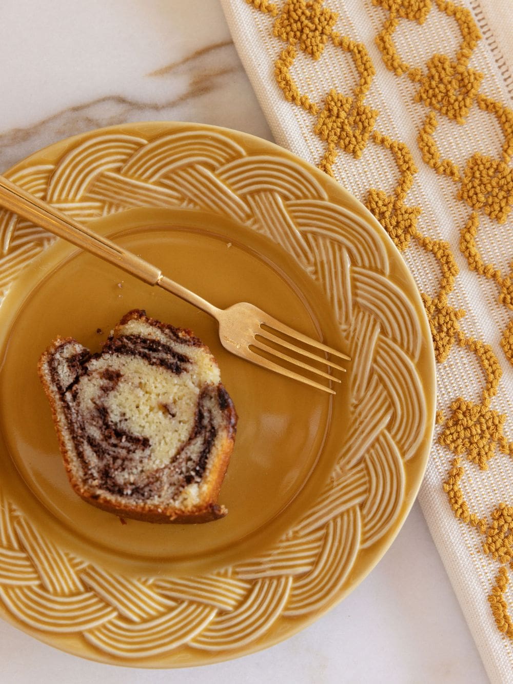 Vime Brown Ceramic Dessert Plate - Image 2