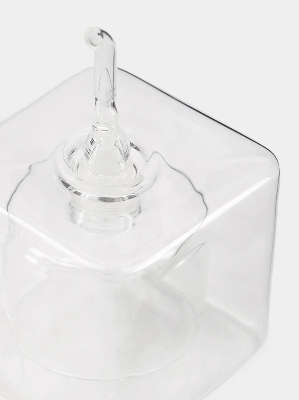 Olive Oil Bottle - Image 4