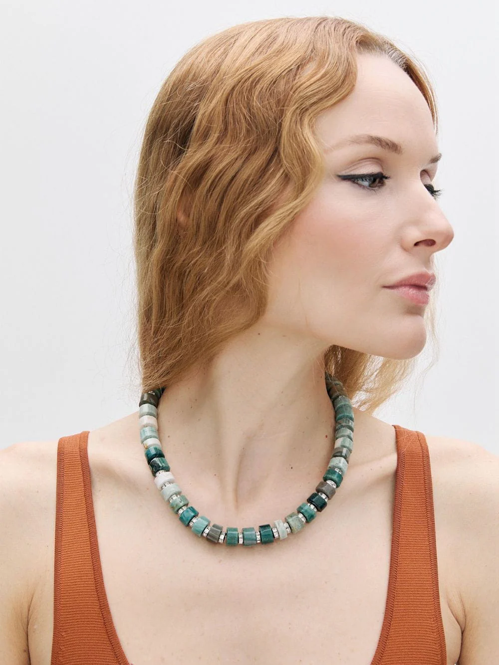 Green Cassandre Agate Beaded Necklace - Image 2