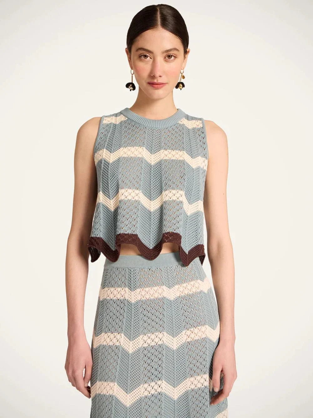 Color Block Blue and Ivory Cotton Knit Chevron Top - Image 2