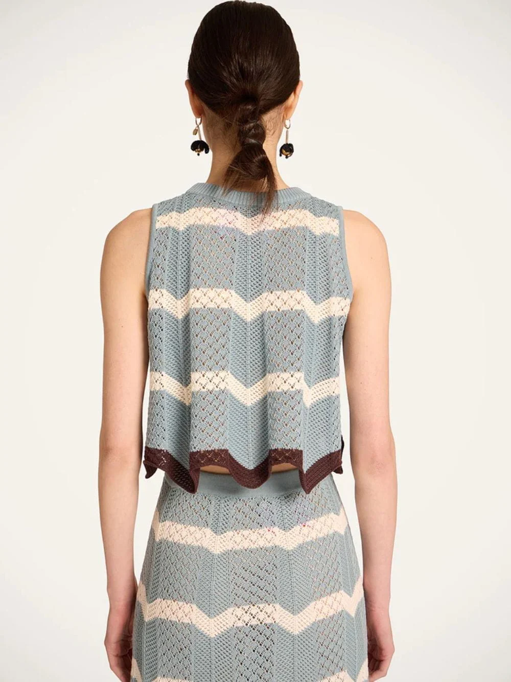 Color Block Blue and Ivory Cotton Knit Chevron Top - Image 4