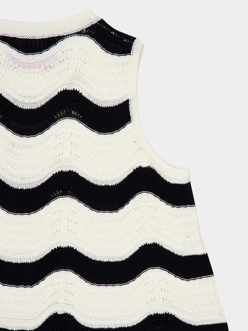 Ecru and Black Chevron Cotton Sleeveless Top - Image 4