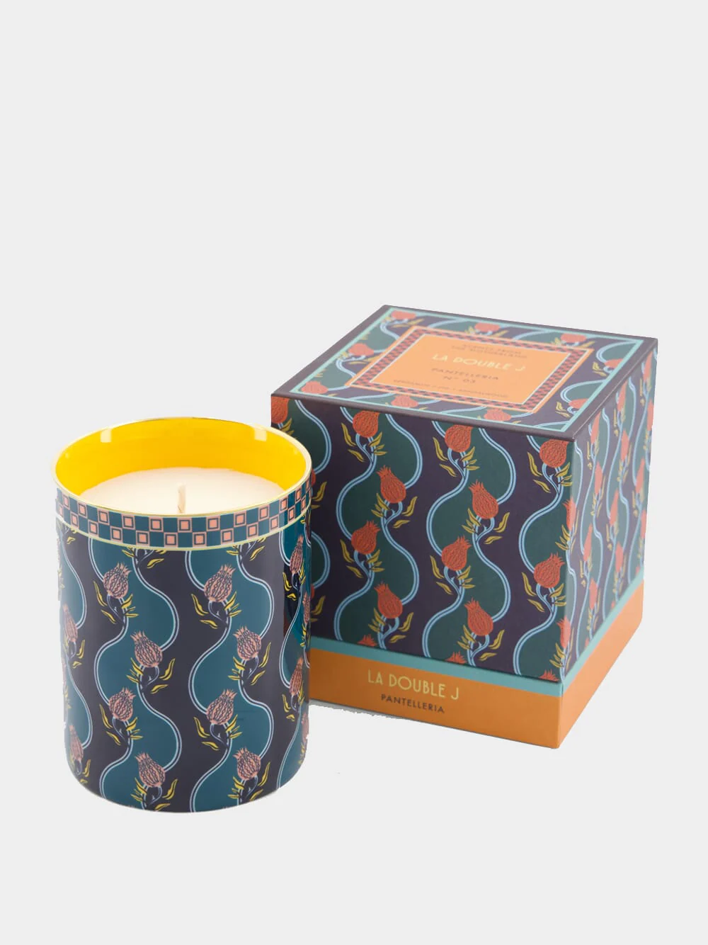 Pantelleria 320g Scented Candle - Image 3