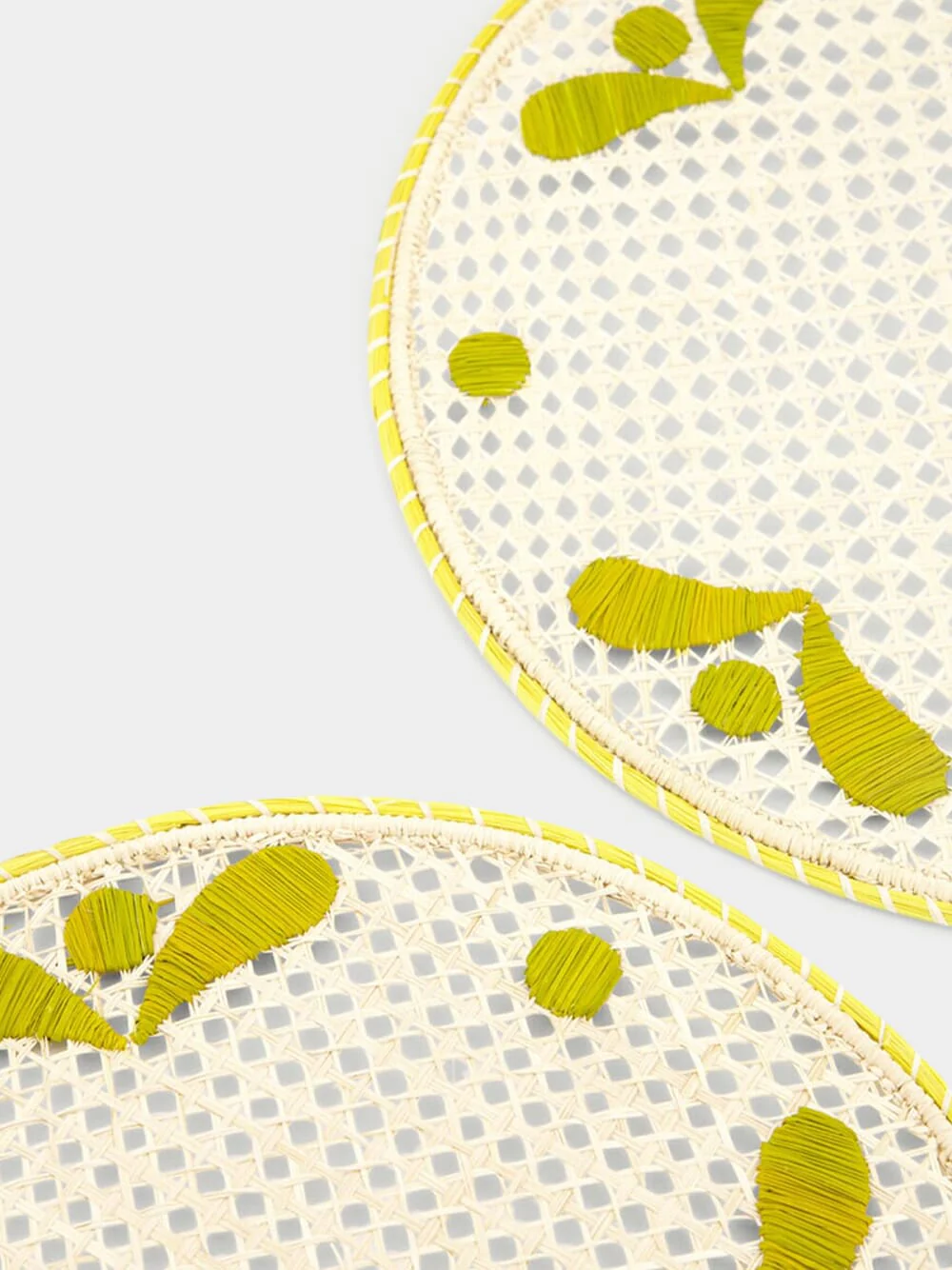 Set Of 2 Raffia Placemats - Image 2