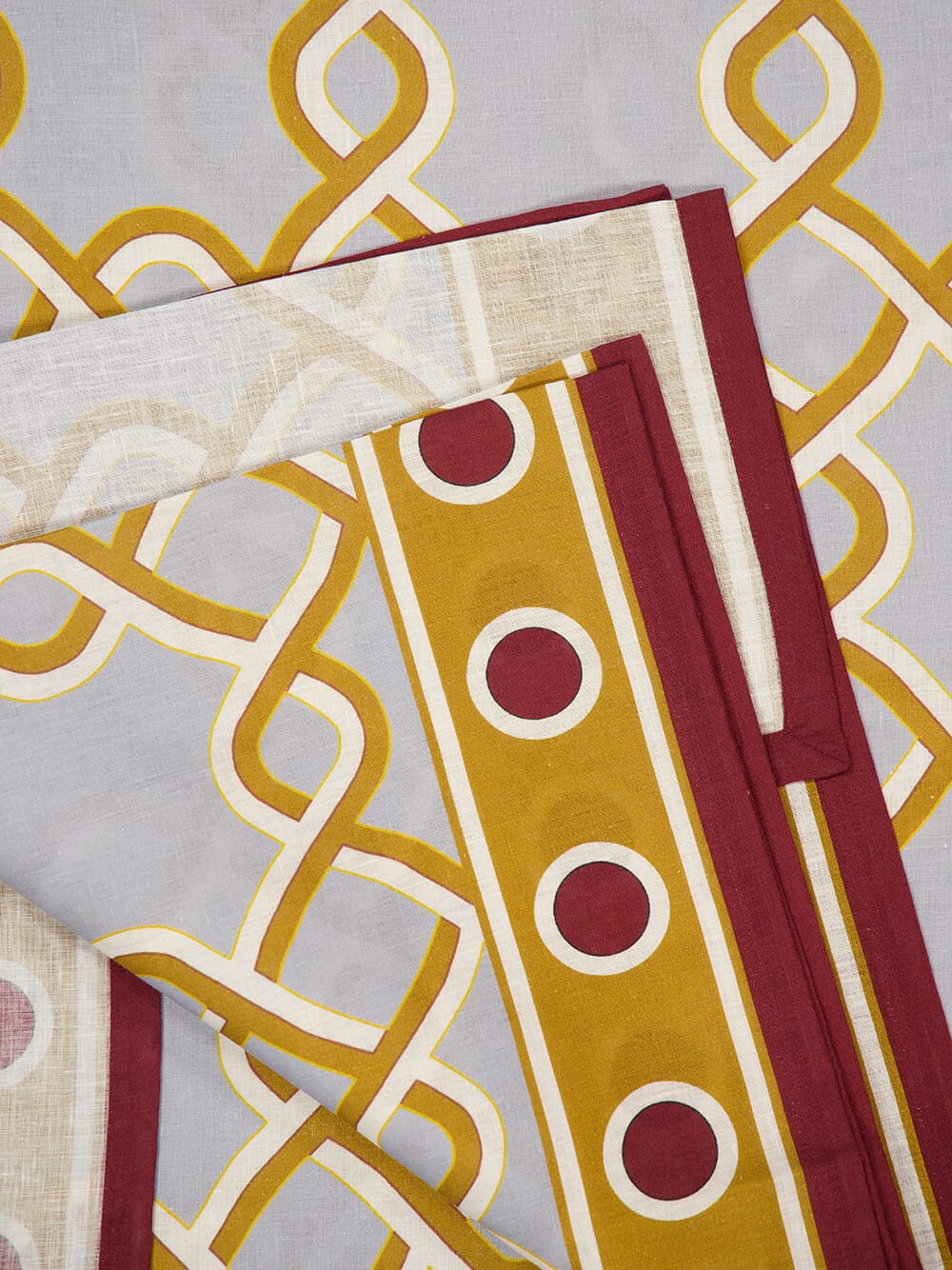 Tackle Turquoise Medium Linen Tablecloth - Image 3