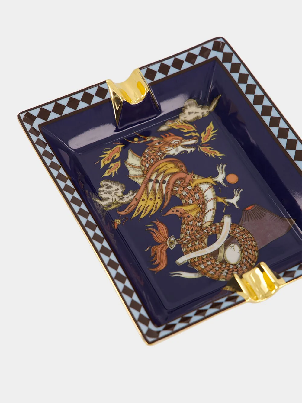 The Dragon Porcelain Ashtray - Image 4