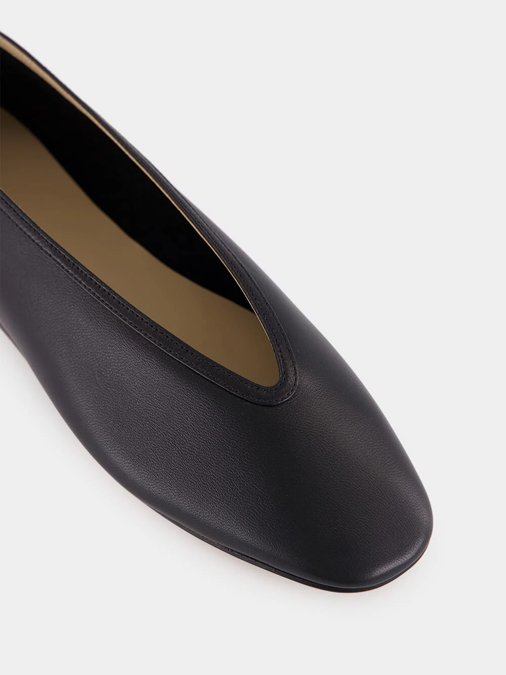 Black Luna Leather Slipper - Image 7