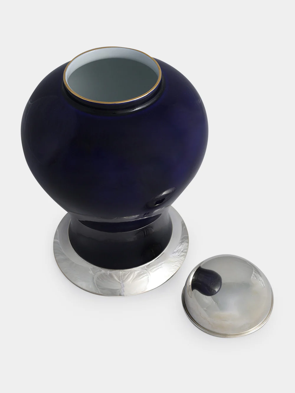 Cobalt Blue Large Porcelain Jar - Image 2
