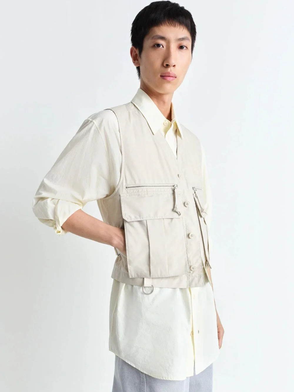 Stone Beige Technical Gilet in Ventile® Cotton - Image 8
