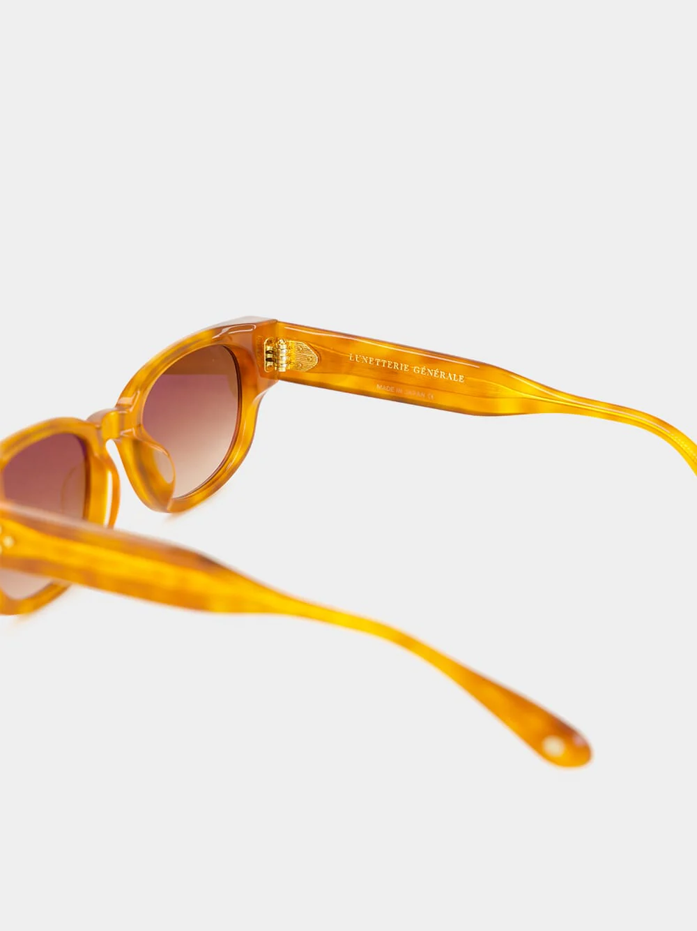 À Tout Jamais Sunglasses in Light Havana and 18K Gold - Image 4