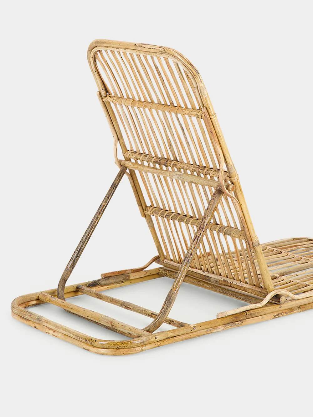 Foldable Bamboo Beach Chair - Image 4