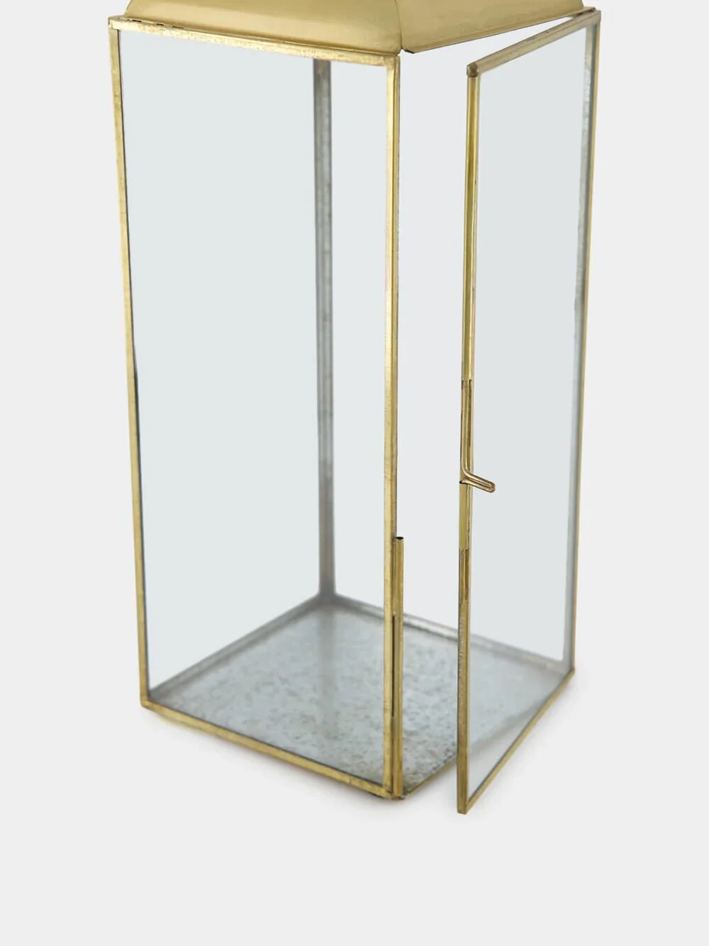 Gold Iron Lantern - Image 3