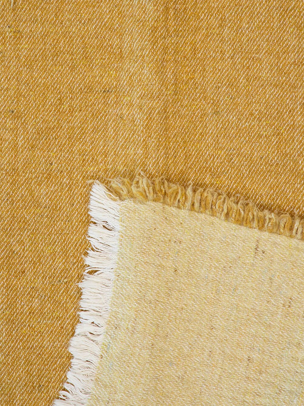 Washed Linen Throw - Image 3
