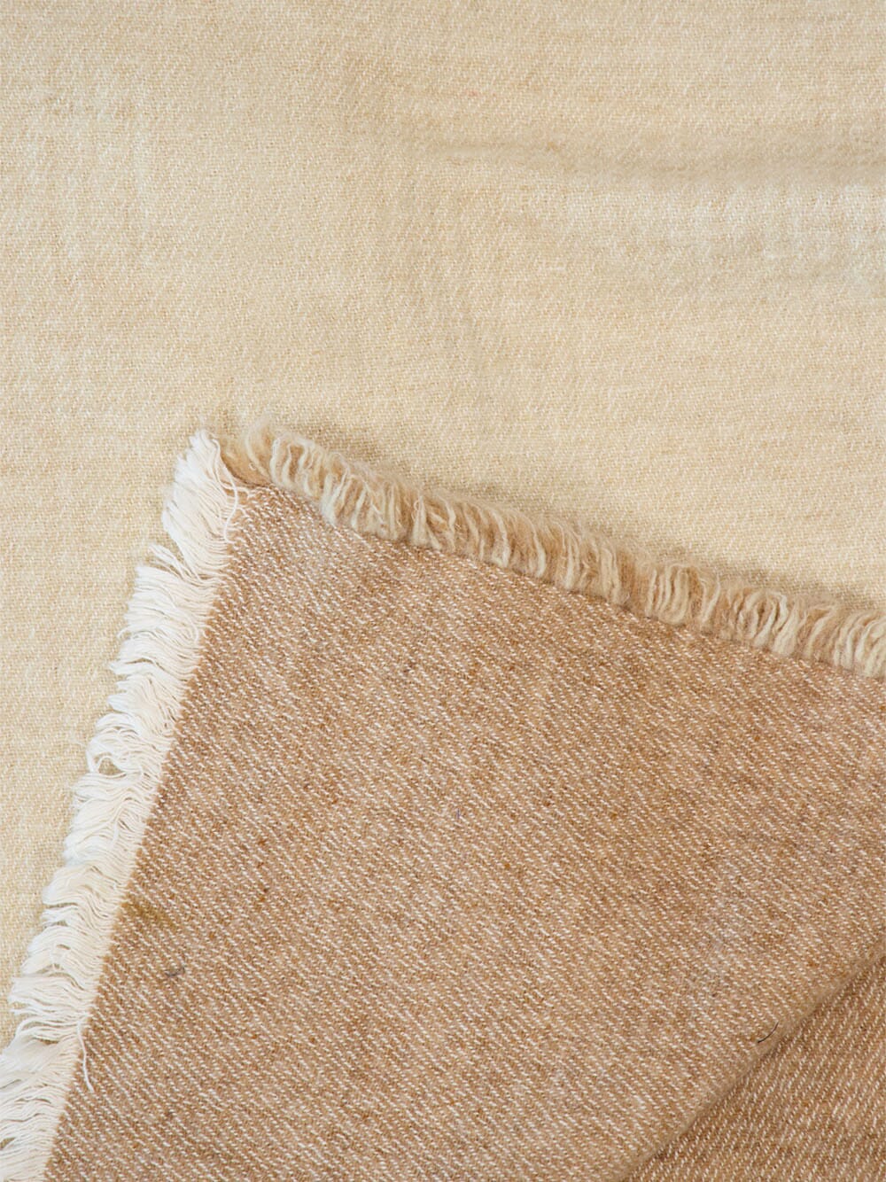 Washed Linen Throw - Image 3