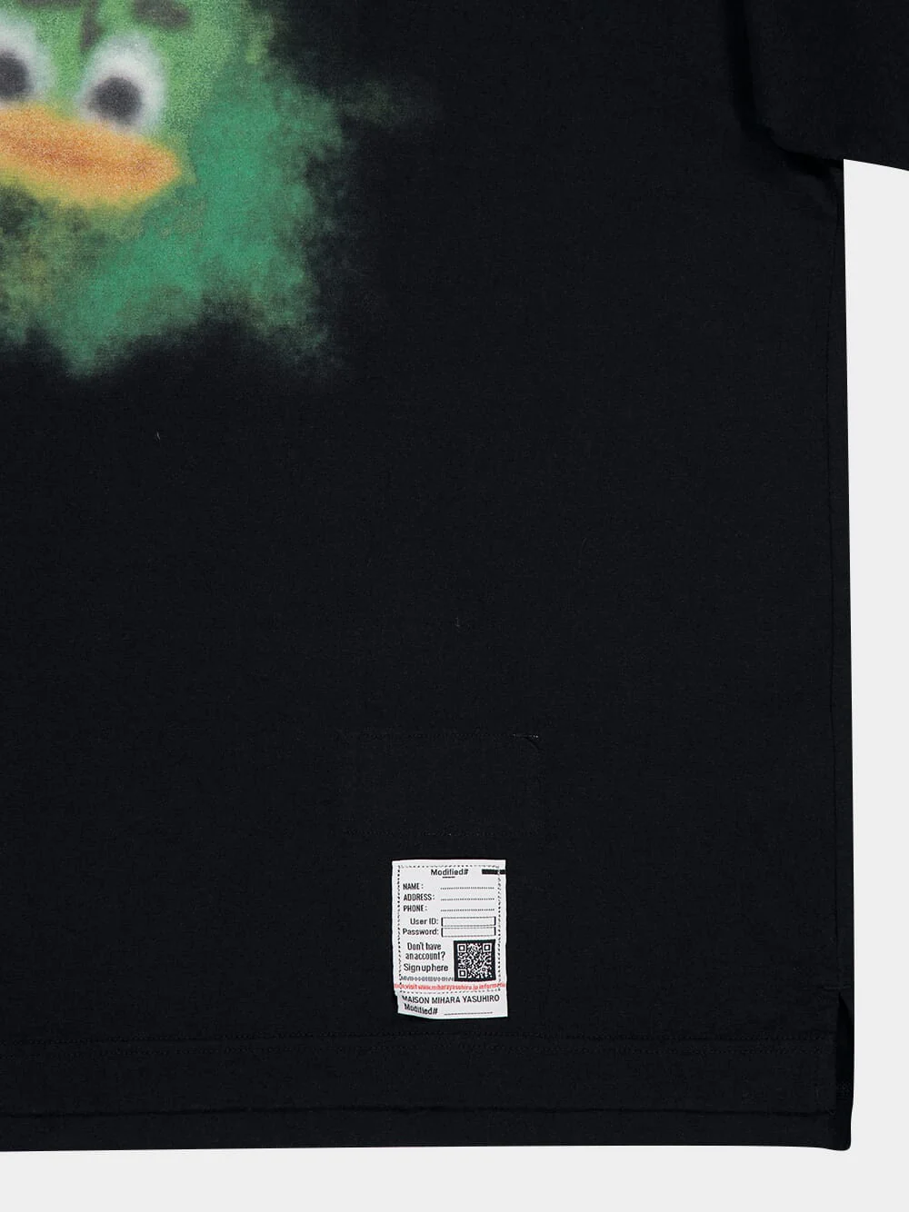 Black Leon Printed T-Shirt - Image 4