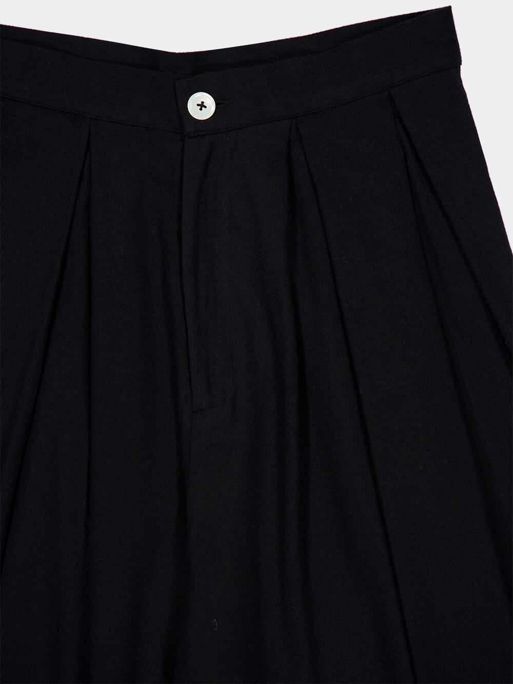 Black Solid High-Waist Pleated Cotton Trousers - Image 3