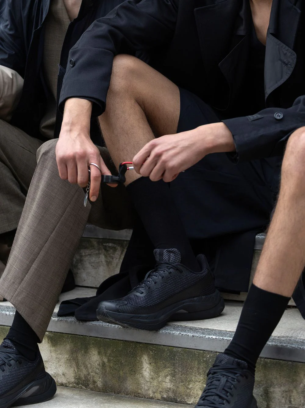 Black Spectur 2 Sneakers - Image 3