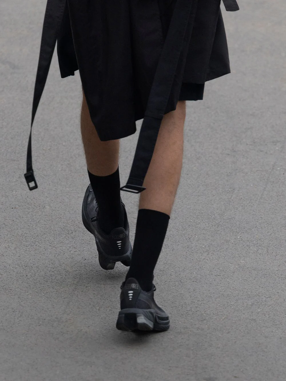 Black Spectur 2 Sneakers - Image 9