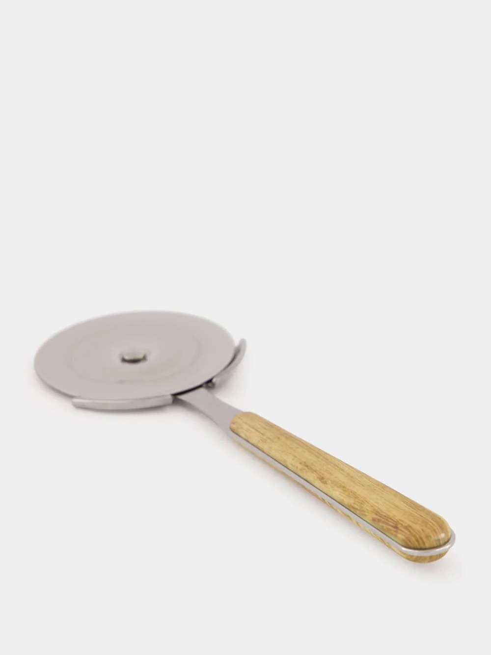 Pine Handle Pizza Cutter Wheel - Image 3