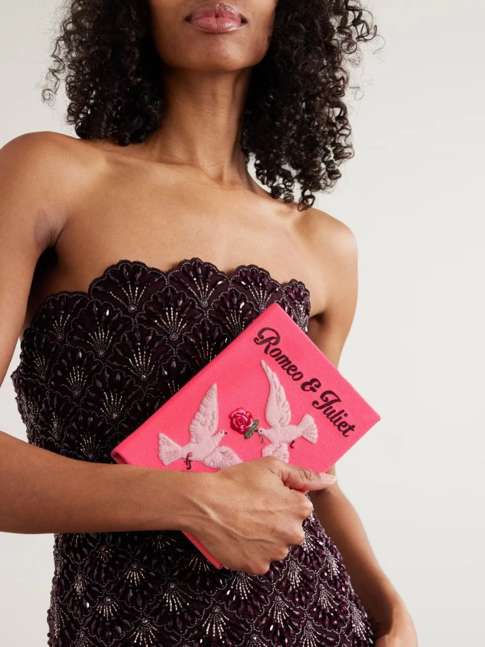 Romeo and Juliet Clutch