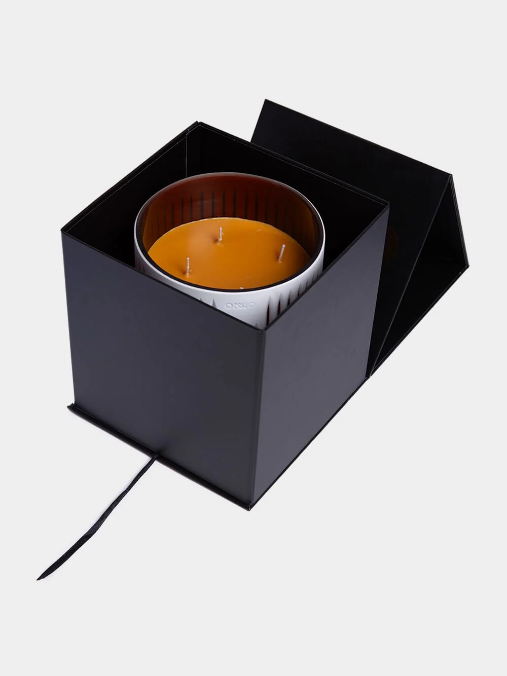 Akosua Medium Candle - Image 3