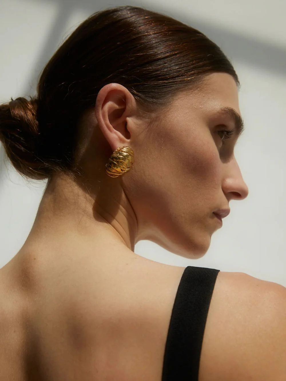 Juno 18k Gold-Plated Textured Earring - Image 2