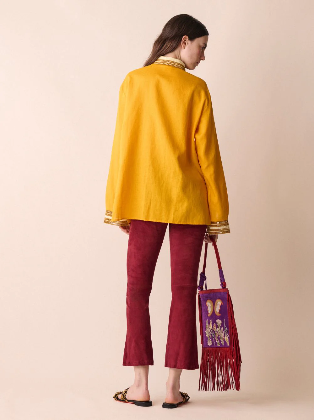 Andromeda English Embroidered Linen Shirt - Image 6