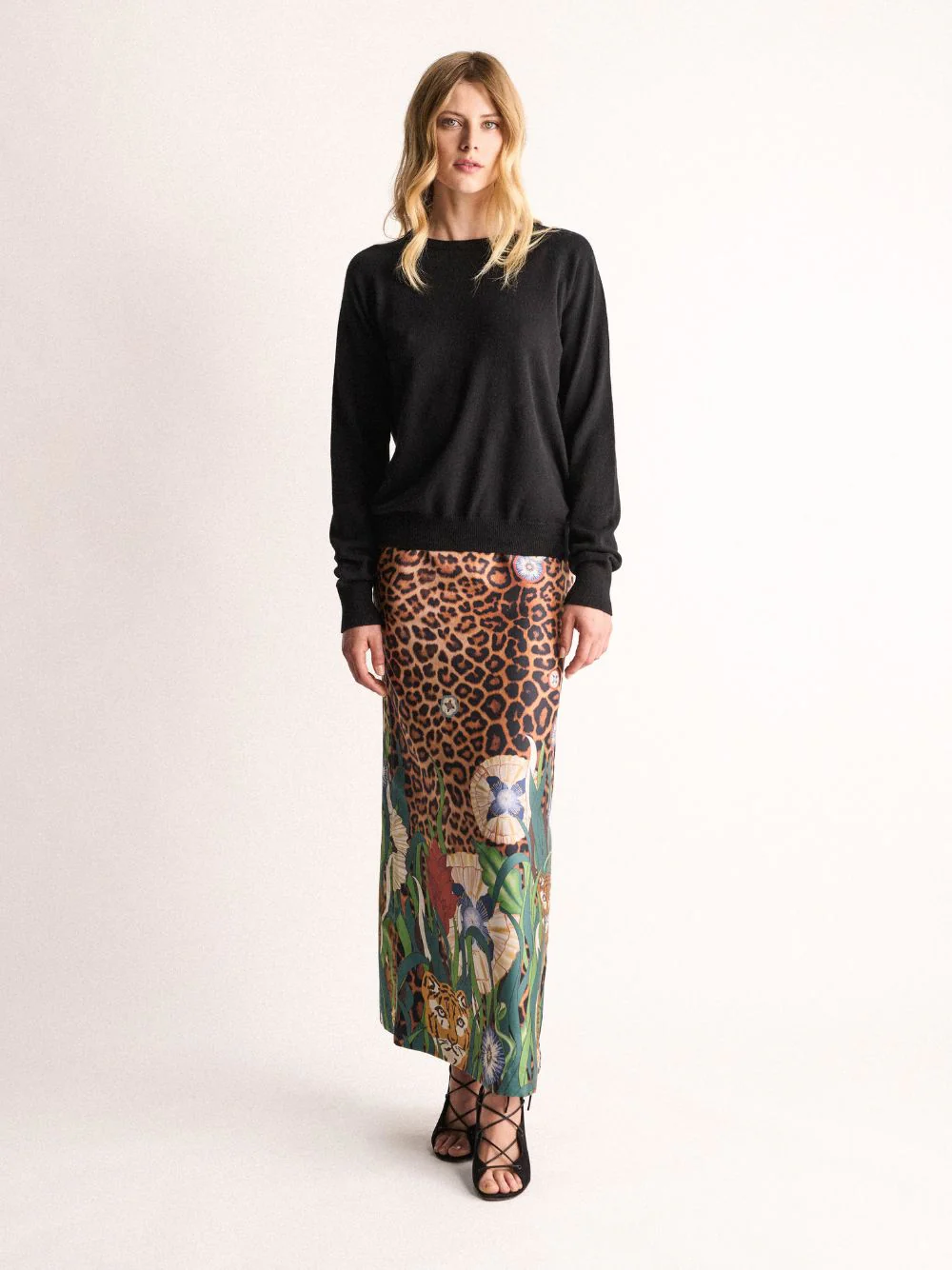 Dianela Tap Shoe Cashmere Blouse