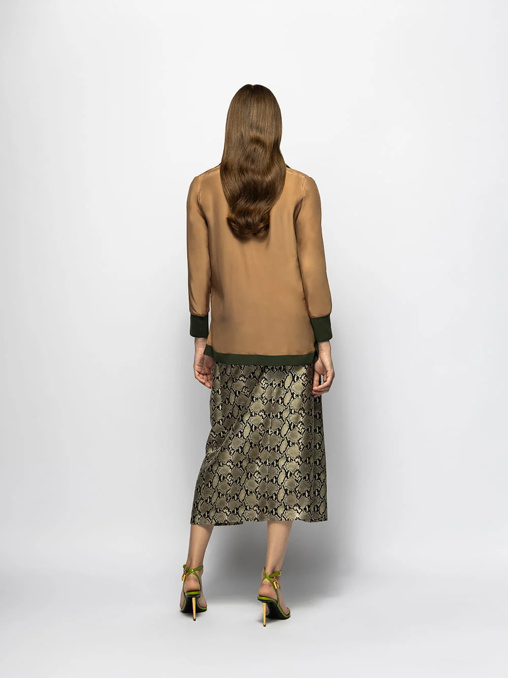 Diane Timberwolf Silk V-Neck Long-Sleeve - Image 4