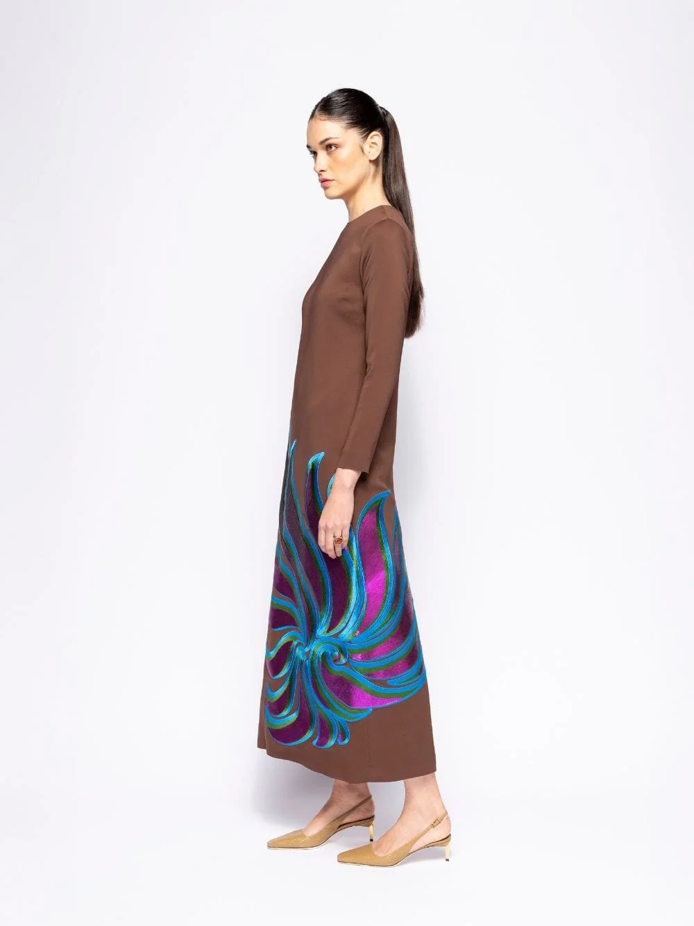 Kentia Coffee Bean Embroidered Long-Sleeved Maxi Dress - Image 5