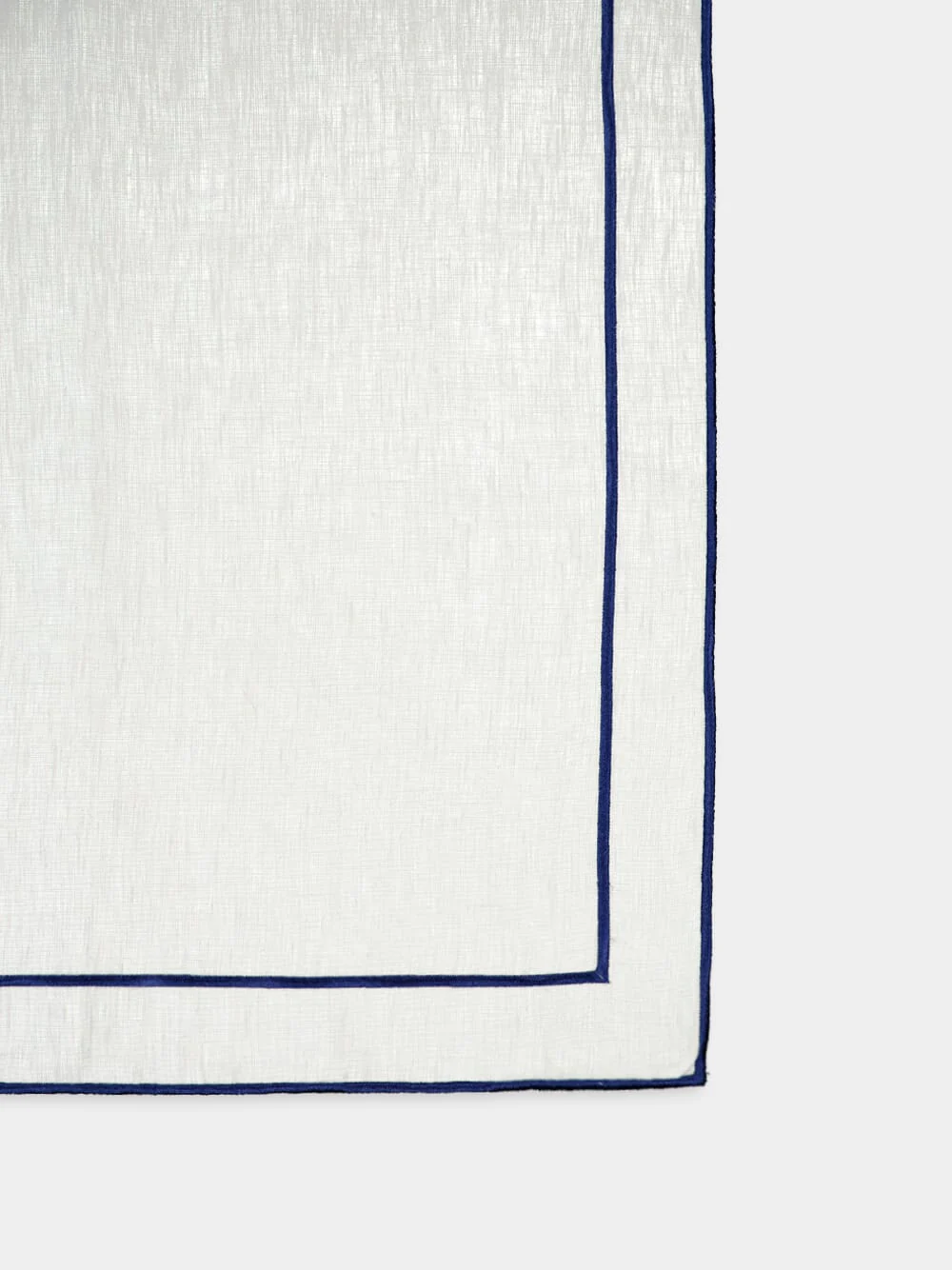 Lisboa Linen Napkin with Dark Blue Border - Image 3