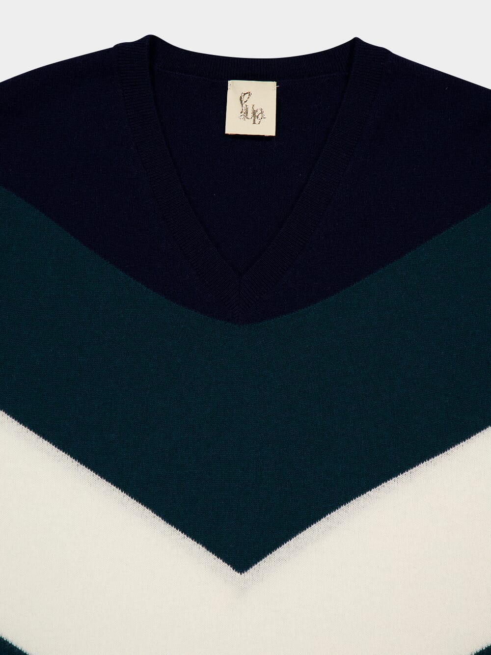 Myrio Salute V-Neck Cashmere Oversize Top - Image 5
