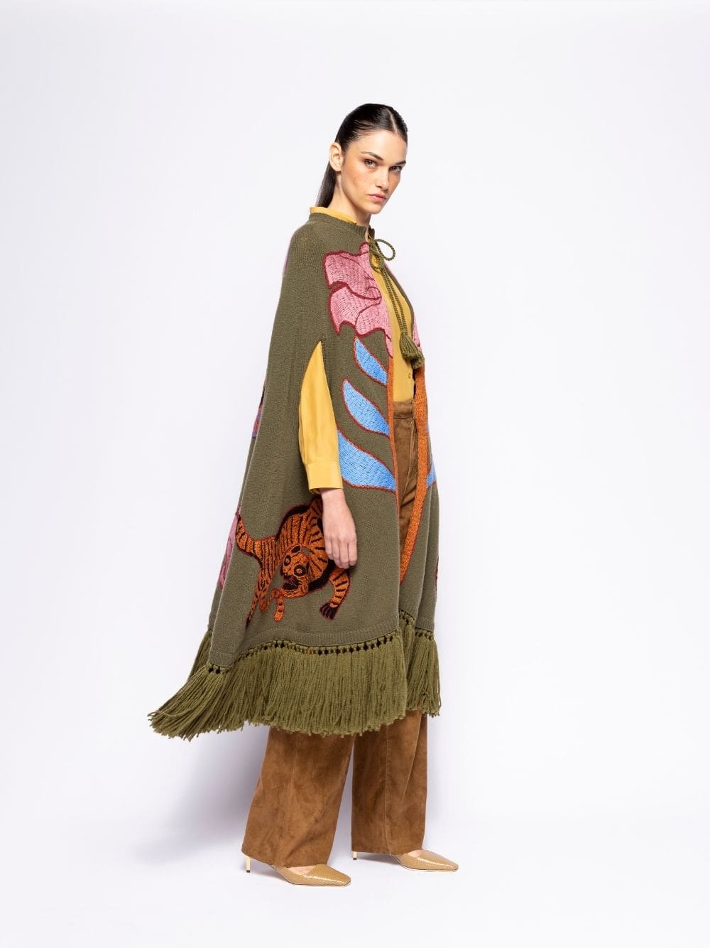 Saphire Duffel Bag Embroidered Knitted Cape - Image 8