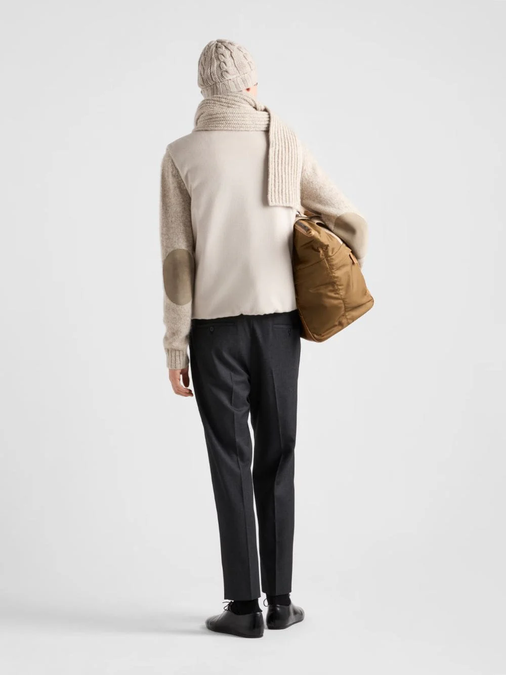 Albino White Cashmere Down Vest - Image 5