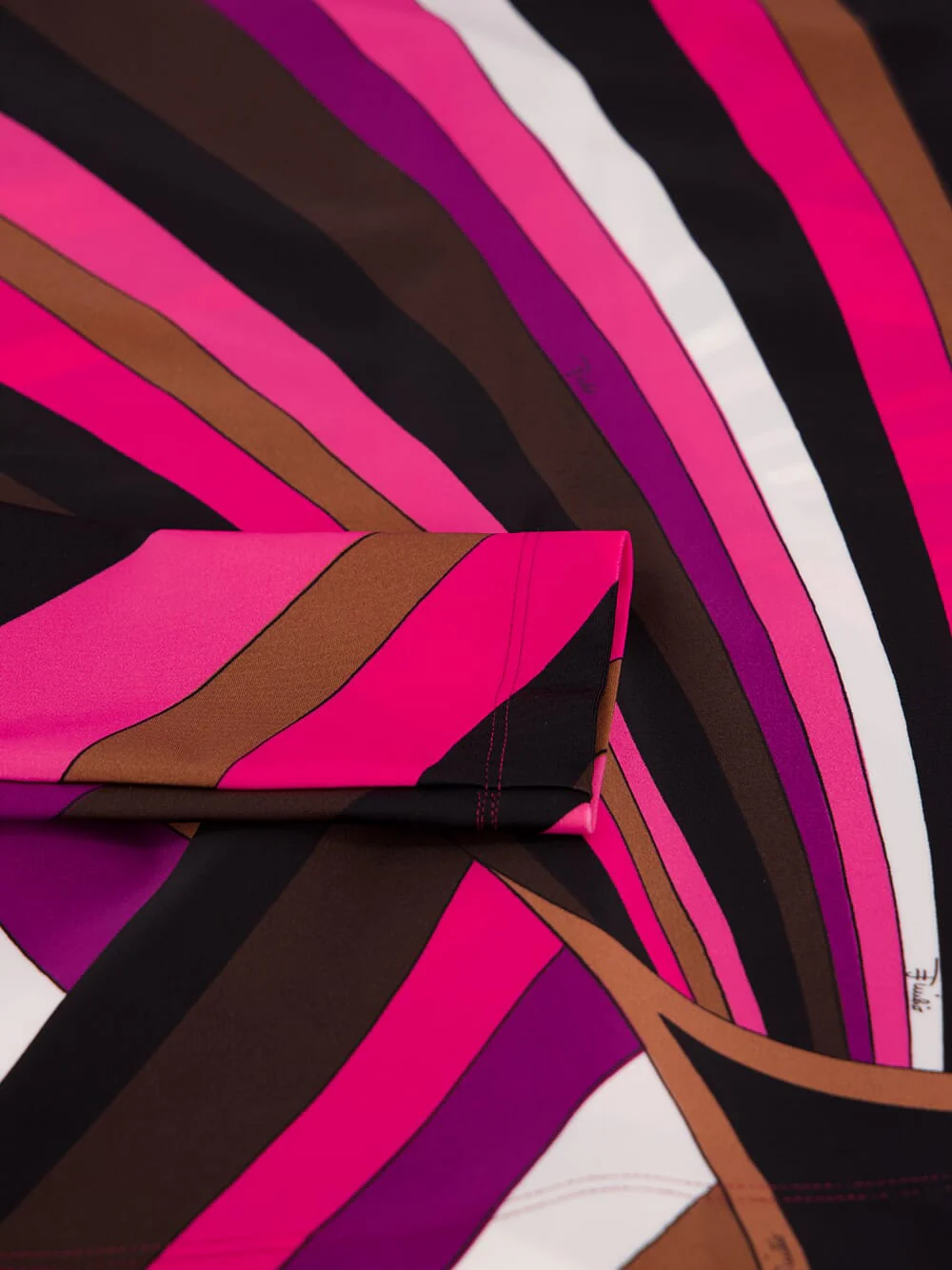 Fuchsia Pink Iride-Print Top - Image 6