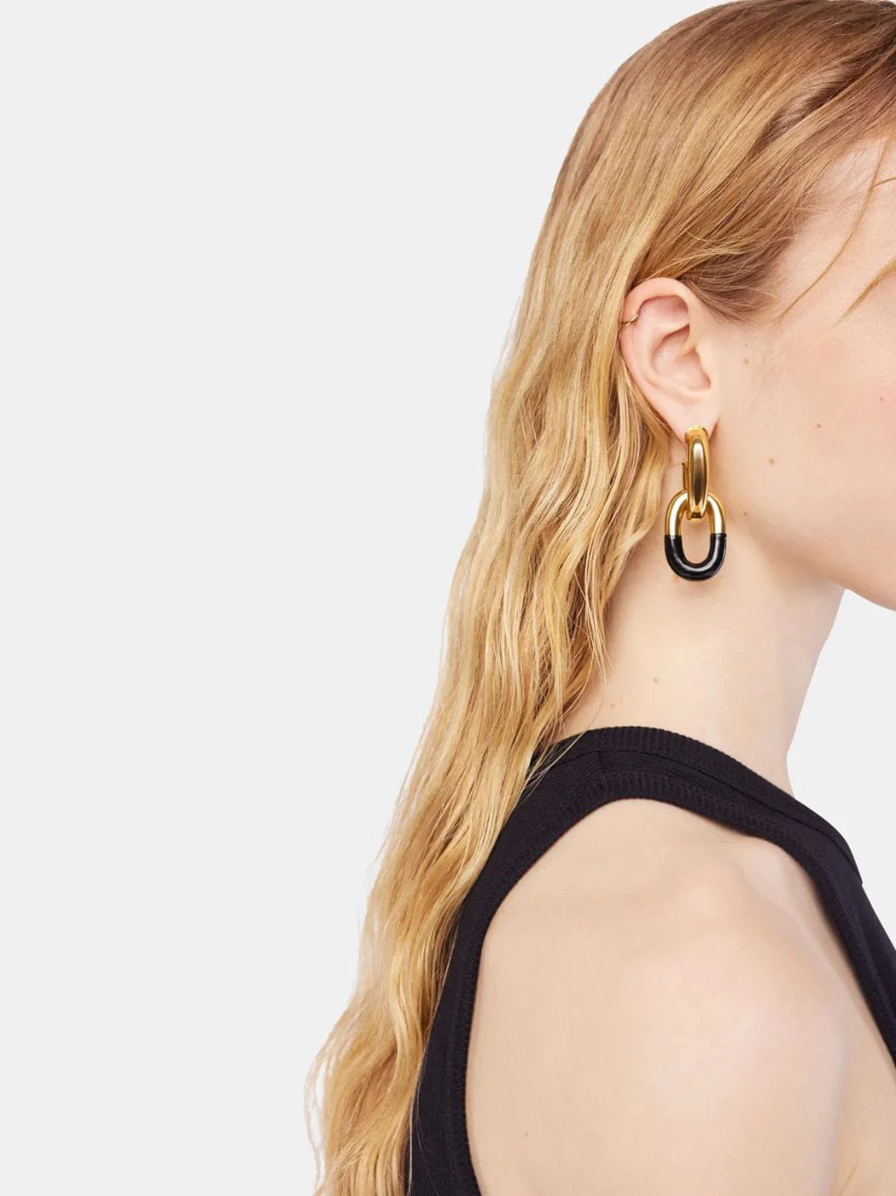XL Link Gold and Black Earrings - Image 4