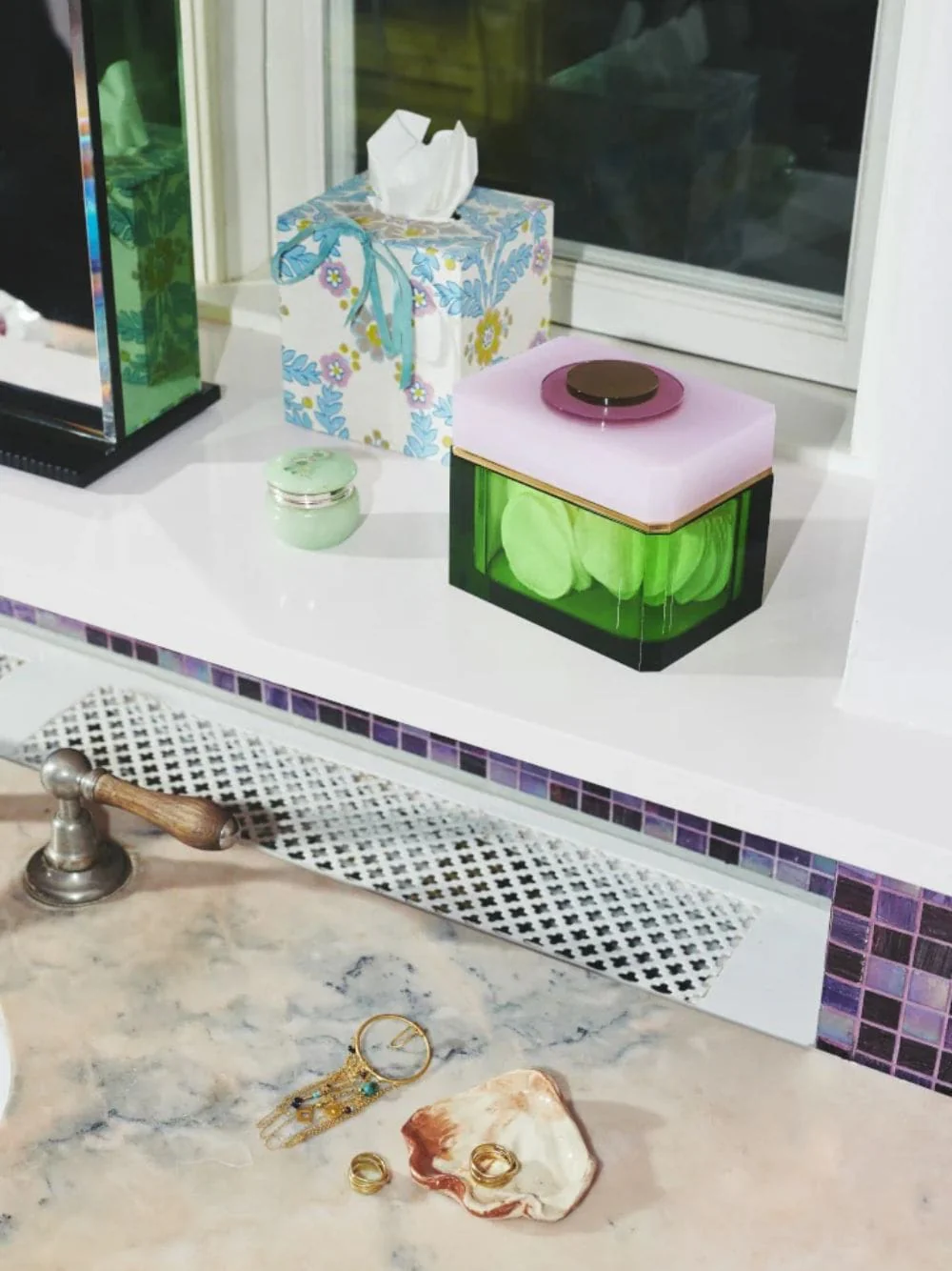 Green Eye Crystal Trinket Box - Image 2