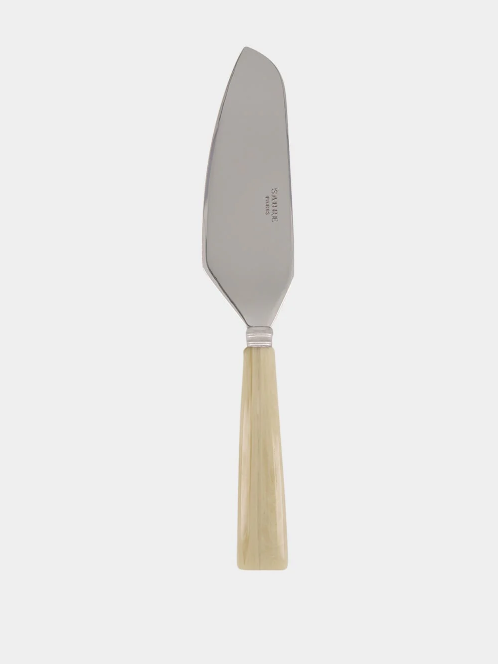 Tart Slicer in Horn Finish