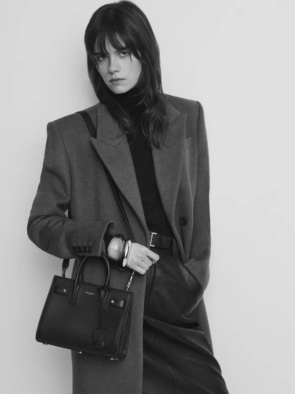 Sac de Jour Nano in Grained Leather - Image 2