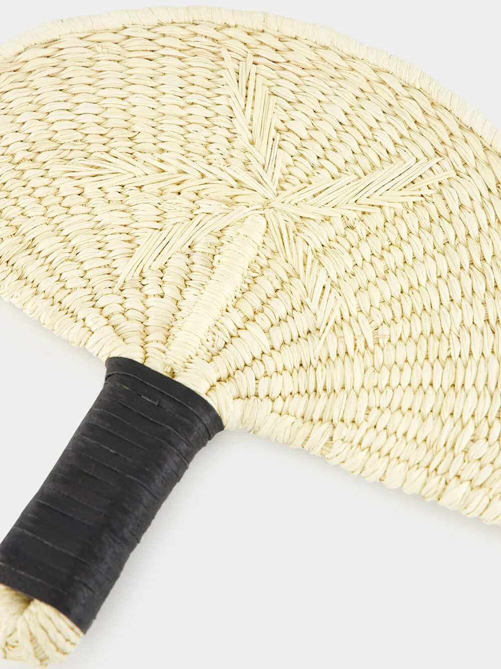Natural Straw Solid Handfan - Image 3